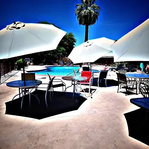 Sterling Gardens Motel